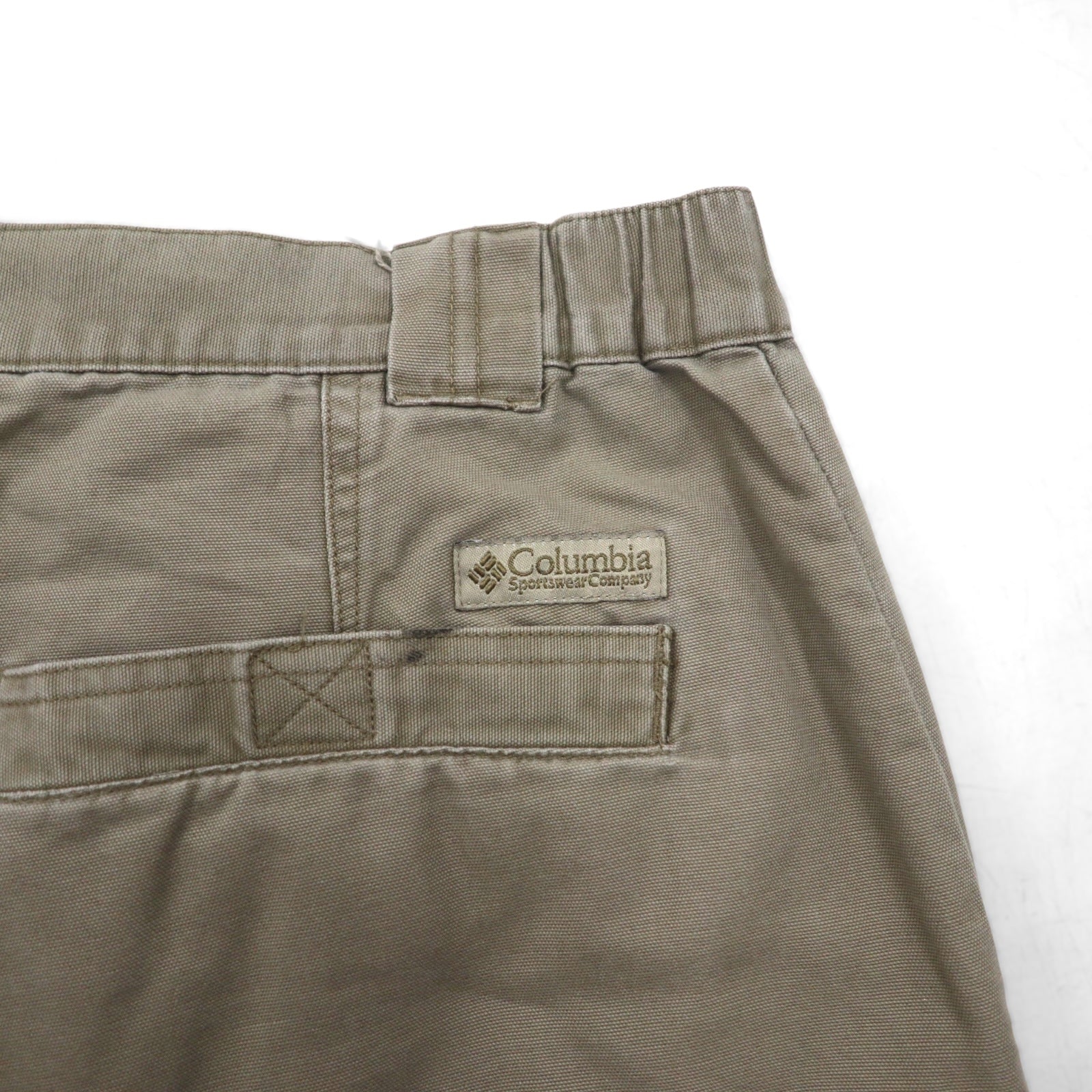 Columbia anni 2000, pantaloncini bush corti in tela, taglia L, kaki, tasche con patta XM4100, made in Nicaragua