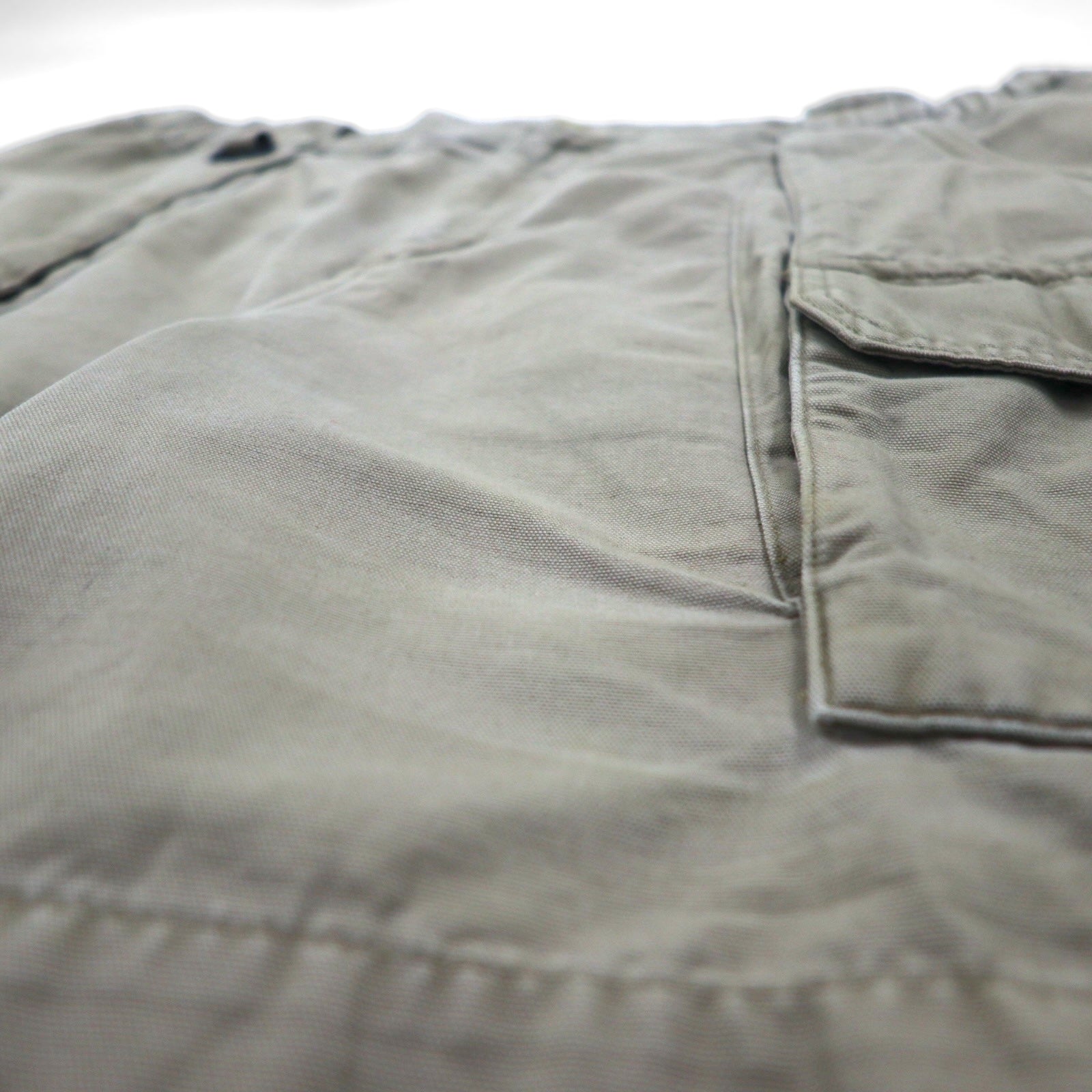 Columbia anni 2000, pantaloncini bush corti in tela, taglia L, kaki, tasche con patta XM4100, made in Nicaragua
