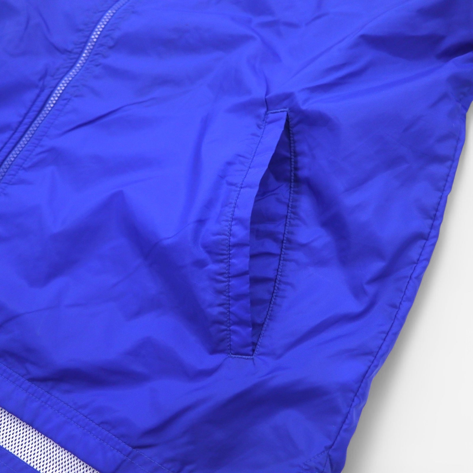 Giacca in nylon adidas TEAM anni 2000, giacca da pista, taglia M, blu, logo ricamato, strisce laterali