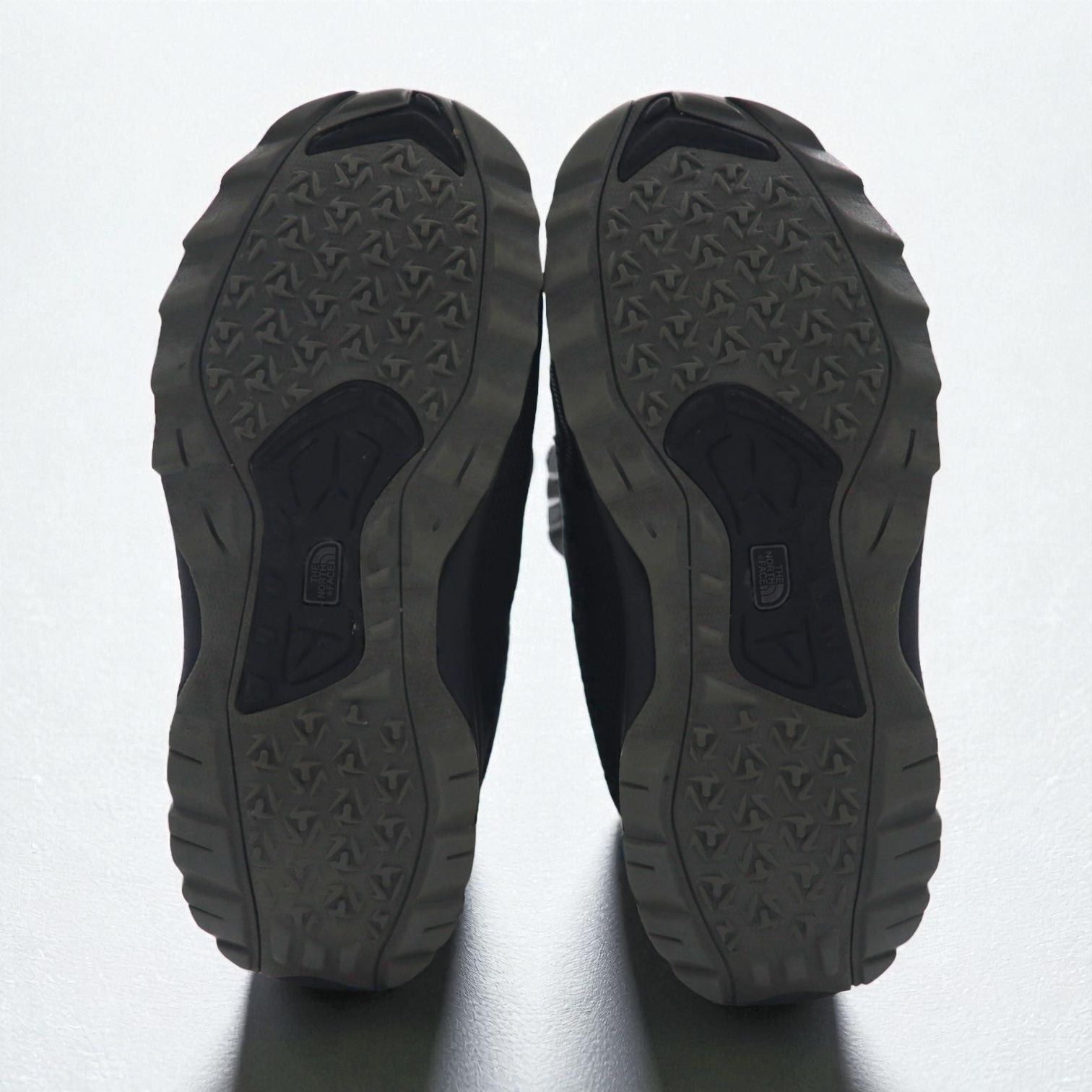 THE NORTH FACE 700フィル ヌプシウールブーティ ダウンブーツ 27cm チャコール NF70987