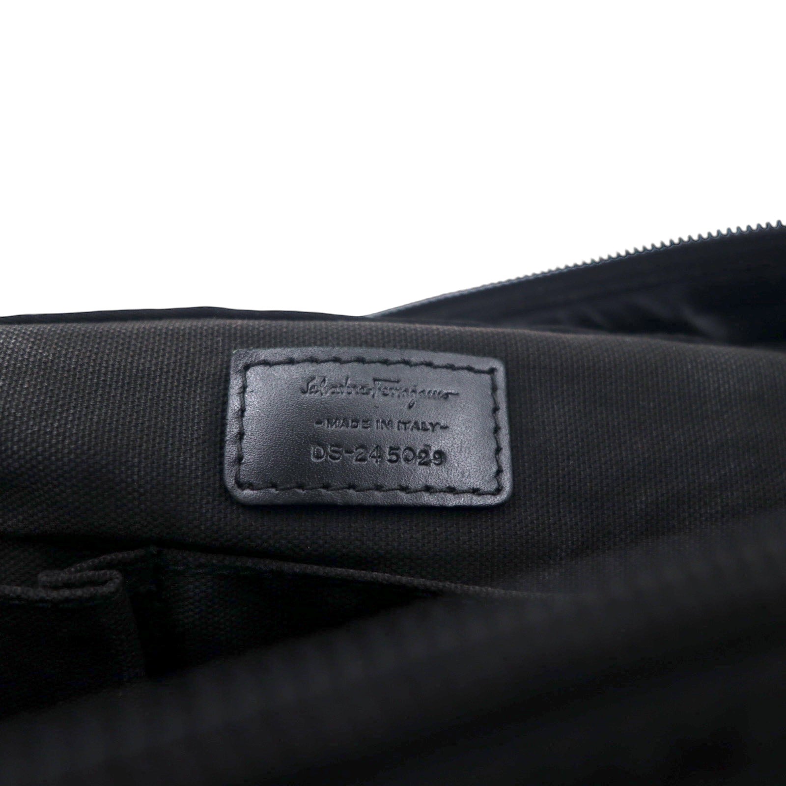 Salvatore Ferragamo Borsa da lavoro a mano in nylon nero, Made in Italy, DS-245029