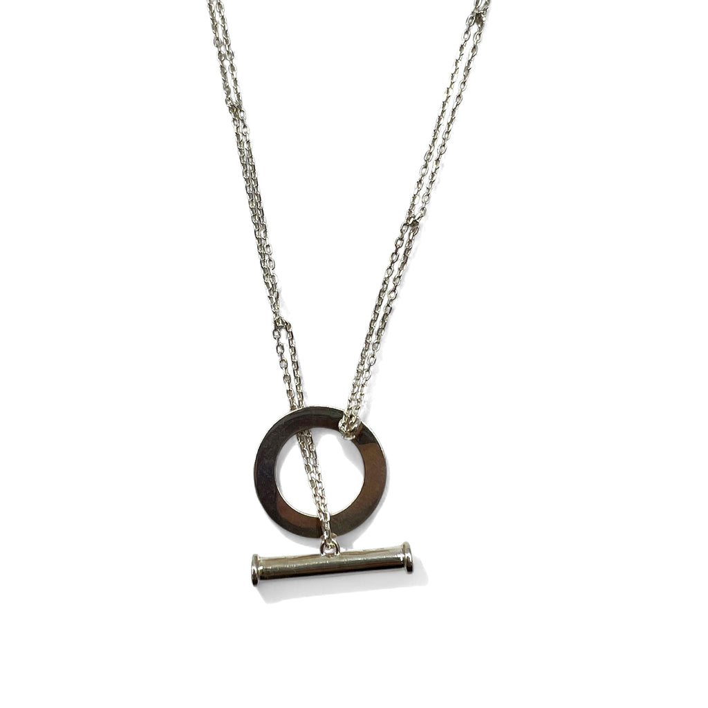 CELINE Collana con ciondolo a logo circolare, chiusura a levetta, Argento 925