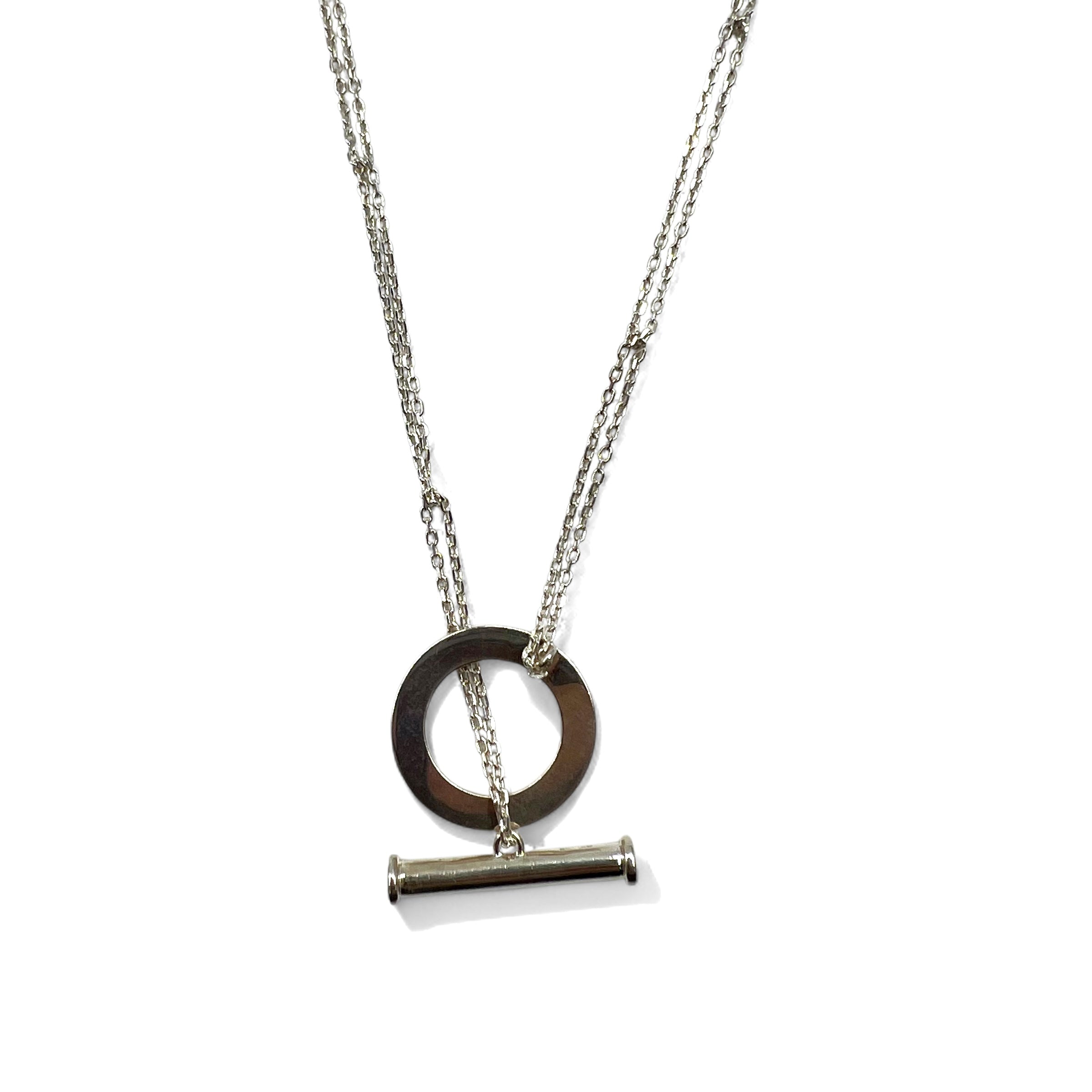 CELINE Collana con ciondolo a logo circolare, chiusura a levetta, Argento 925
