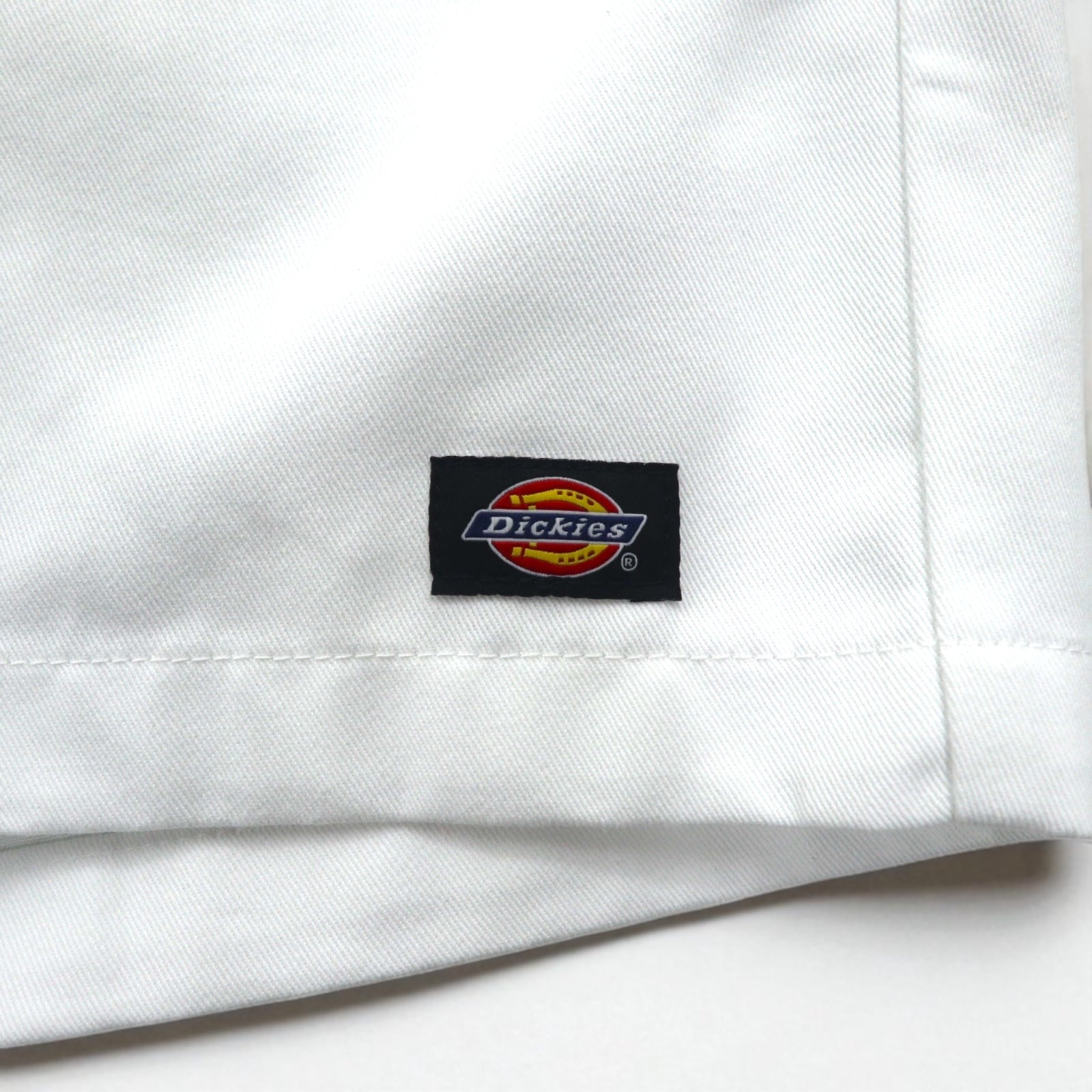 Dickies Loose Fit Pantaloncino da lavoro 13 pollici Multi-Use Pocket Work Shorts L, lunghezza al ginocchio, 42283WH, nuovo con etichetta