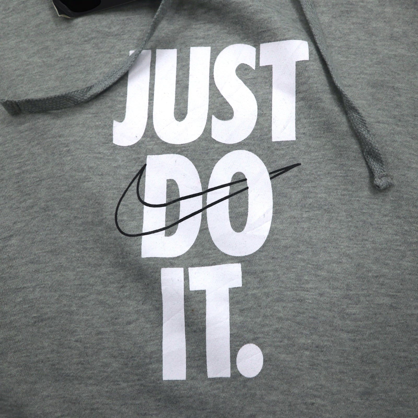 Felpa con cappuccio pullover NIKE L grigia JUST DO IT HOODIE 928717-063 Prodotto in Pakistan Articolo nuovo