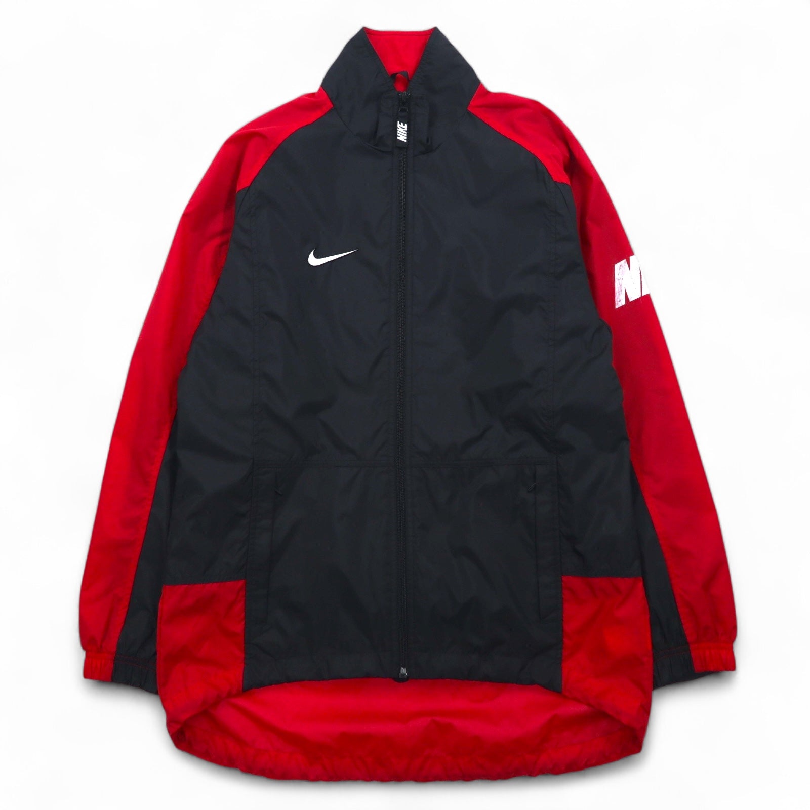 NIKE anni '90, etichetta argento, giacca in nylon, tuta, taglia S, nero, rosso, fishtail, coulisse.