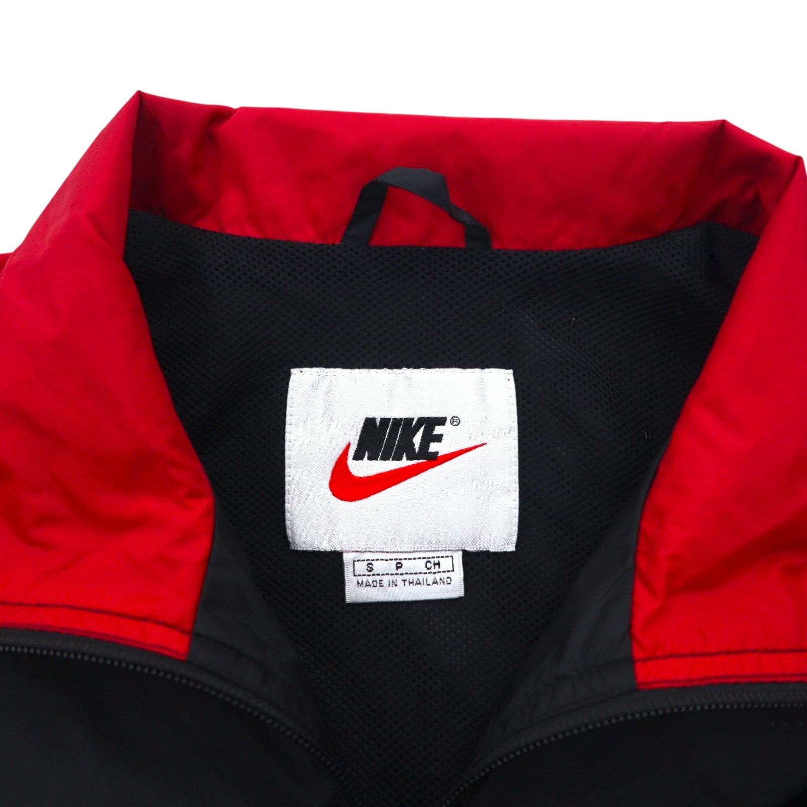 NIKE anni '90, etichetta argento, giacca in nylon, tuta, taglia S, nero, rosso, fishtail, coulisse.