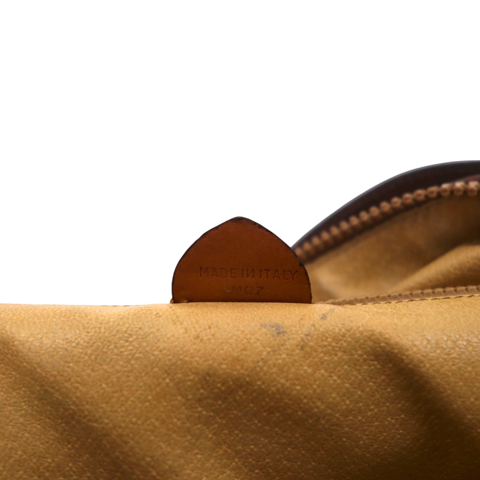 CELINE Made in Italy Old Macadam Pattern Shoulder Bag Beige Leather All-over Pattern Logo Riri Zip M07