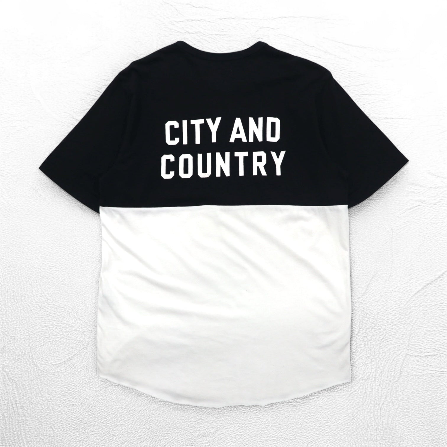 Supreme T-shirt bicolore girocollo con bottoni M Nero Bianco Logo sul retro CITY AND COUNTRY 12SS
