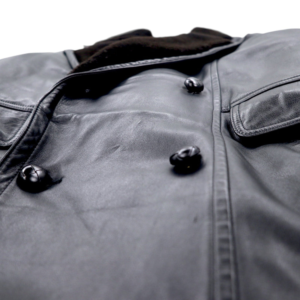iDEE-MODA Cappotto in pelle a doppio petto, taglia L, nero, in pelle bovina con interno foderato in pelliccia e fantasia paisley, prodotto in Giappone.
