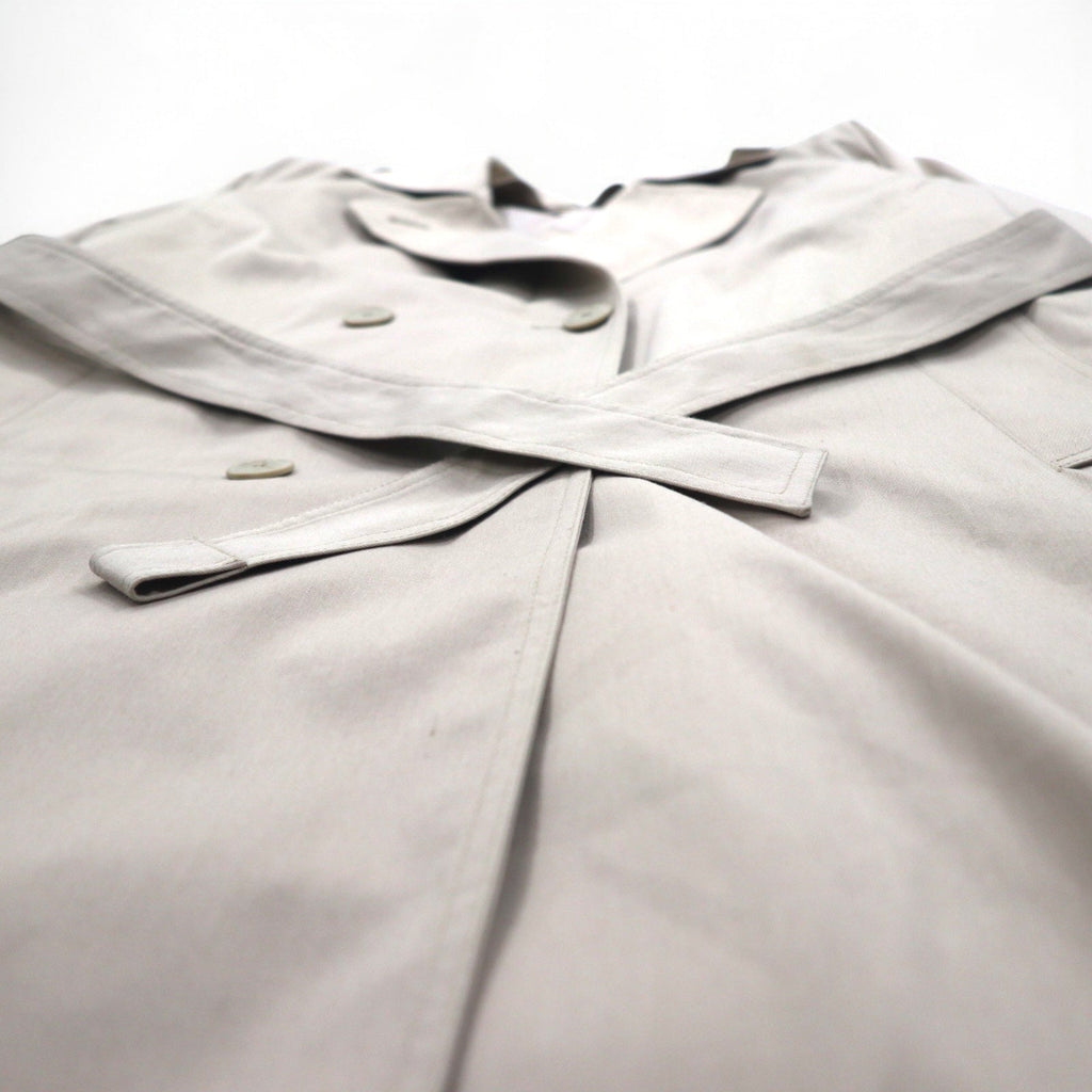 John Weitz trench doppiopetto anni '90 made in Polonia, taglia L, beige, con cintura e fodera rimovibile.