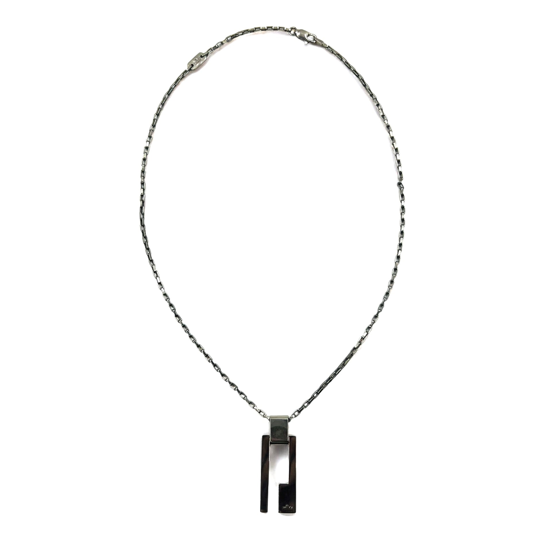 GUCCI Collana con ciondolo a piastra G in argento 925, Made in Italy