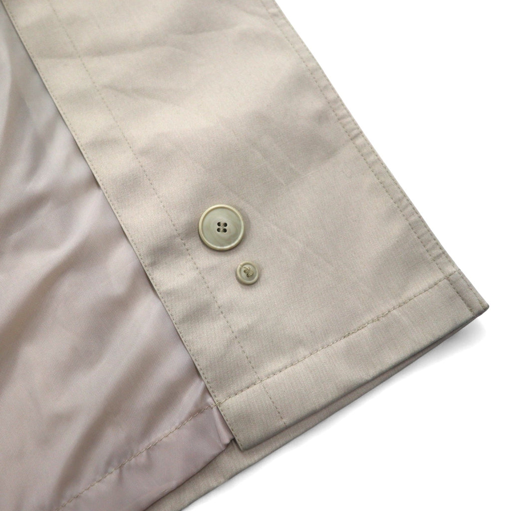 John Weitz trench doppiopetto anni '90 made in Polonia, taglia L, beige, con cintura e fodera rimovibile.