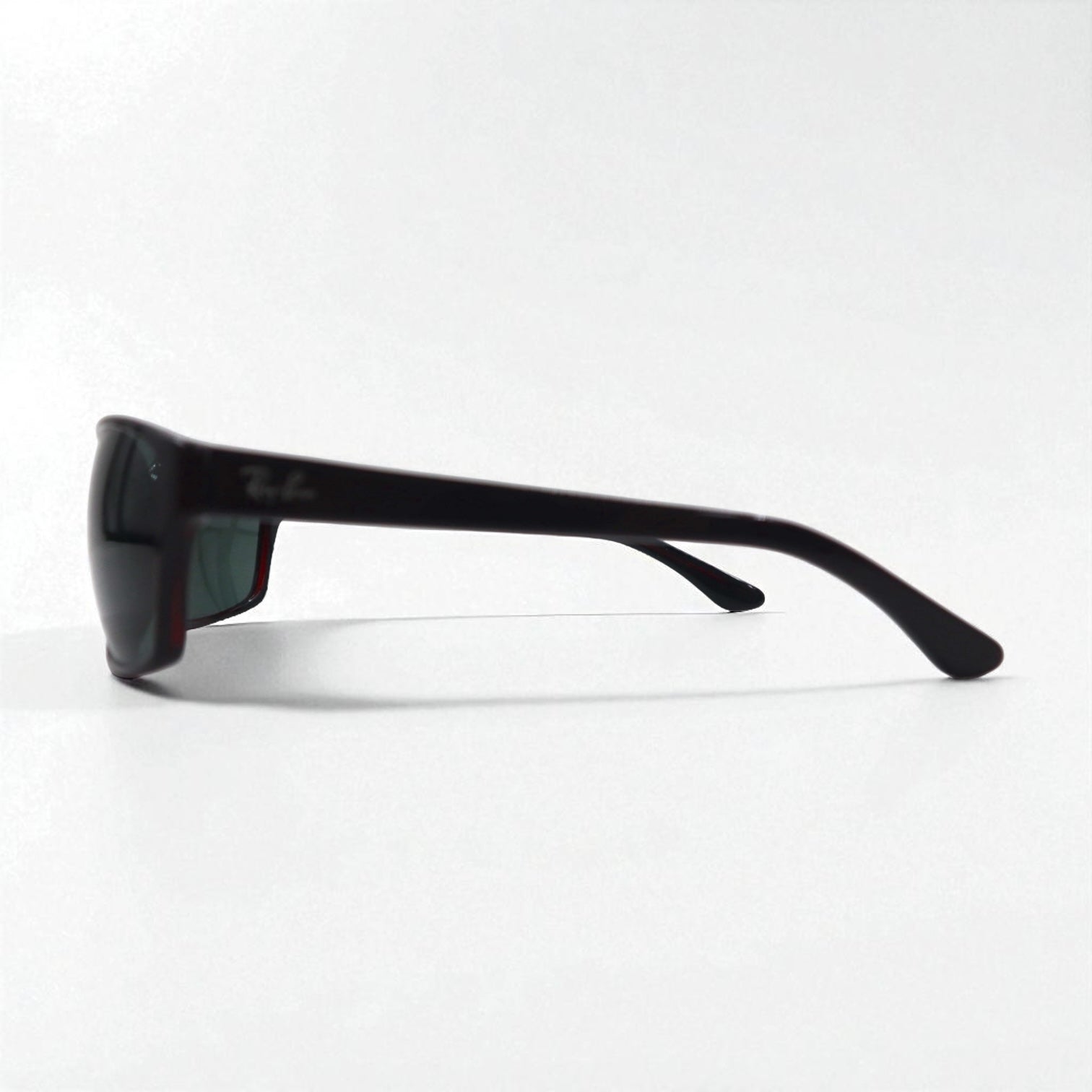 Ray-Ban Occhiali da Sole Quadrati con Montatura Grande Borgogna Plastica RB2161