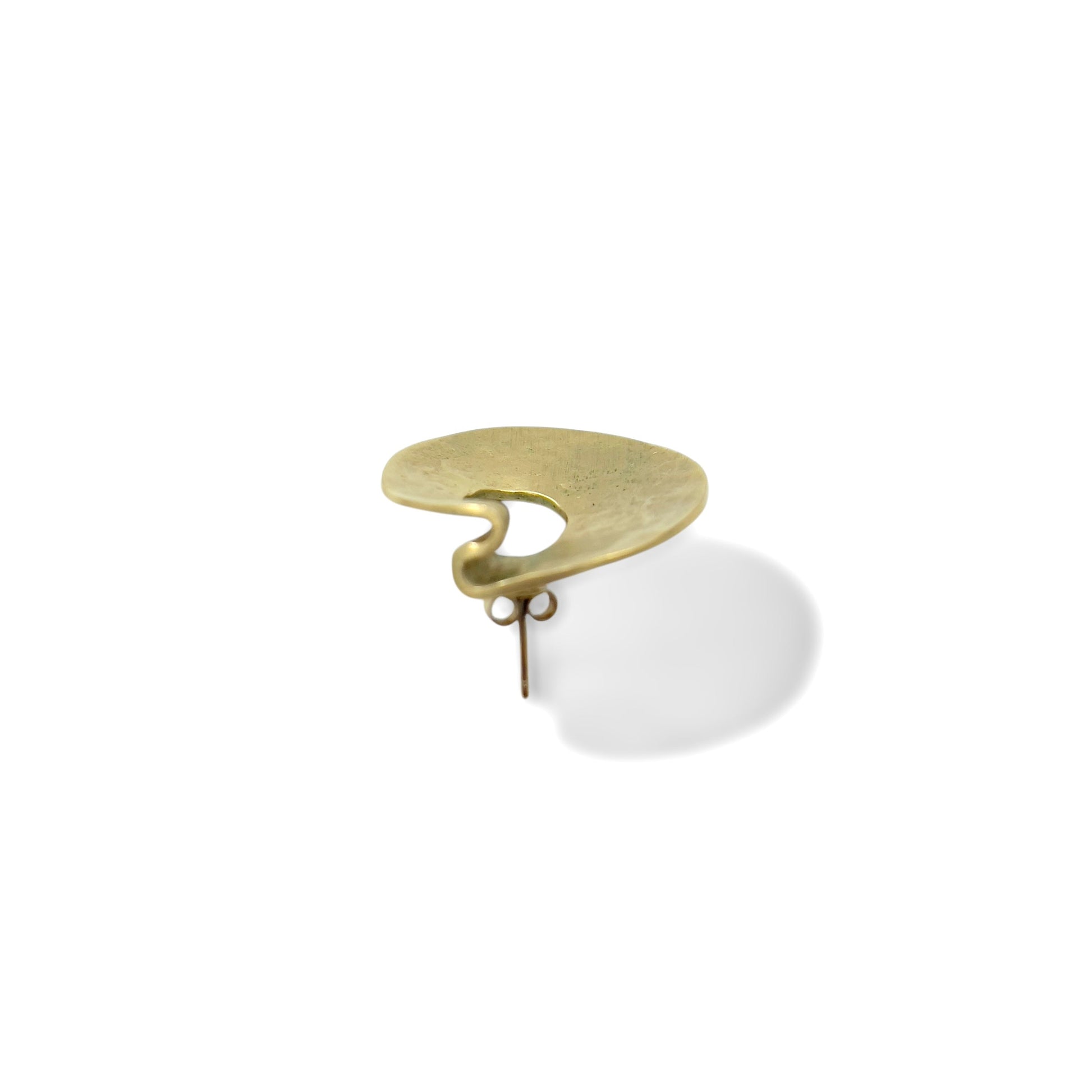 Orecchini a cerchio martellati color oro Blanc Iris con lavorazione a martello (Hammerwork) - Disponibili presso ESTNATION