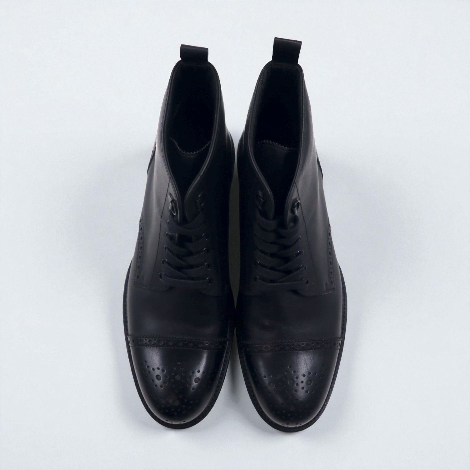 HUGO BOSS ブローグ キャップトゥ ショートブーツ 27cm レザー ラグソール メダリオン 50228355 イタリア製
