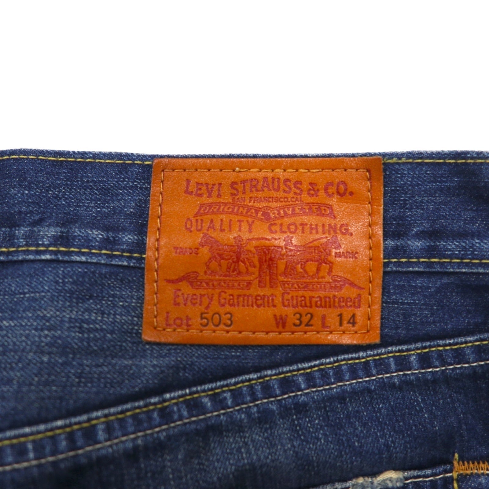Levi's 503 Pantaloncini di jeans Corti Jeans L Indigo Effetto distressed Toppa in pelle SP503-0019