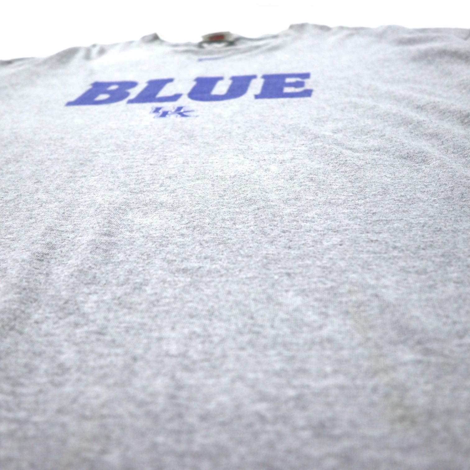 NIKE T-shirt stampata con swoosh centrale anni '90, taglia XXL, grigia, cotone, etichetta TEAM, NCAA College Kentucky Wildcats, taglia grande