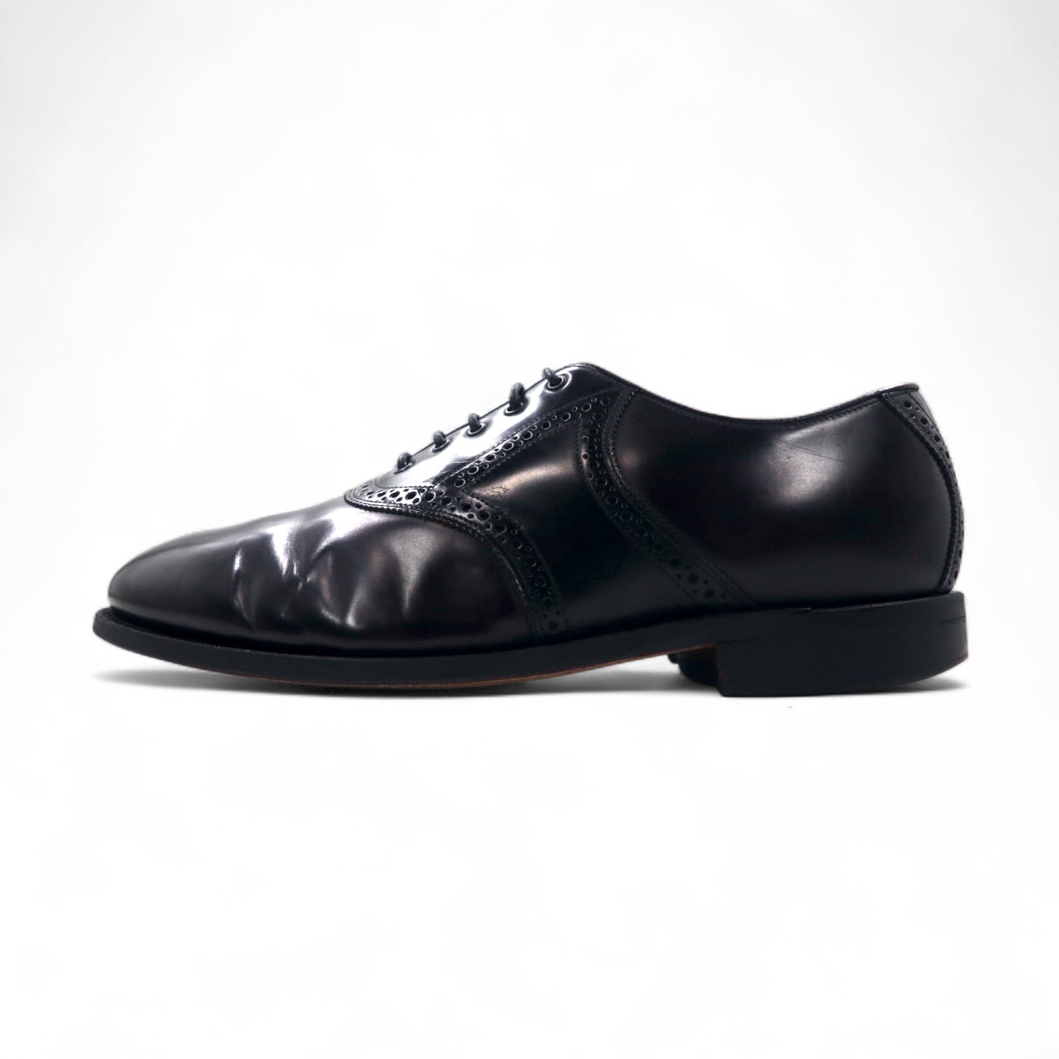 Johnston & Murphy Scarpe stringate quarter brogue nere, in pelle, 28 cm, con medaglione e allacciatura interna, 93530