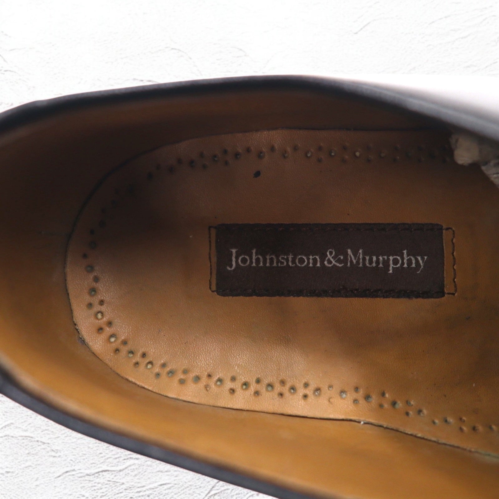 Johnston & Murphy Scarpe stringate quarter brogue nere, in pelle, 28 cm, con medaglione e allacciatura interna, 93530