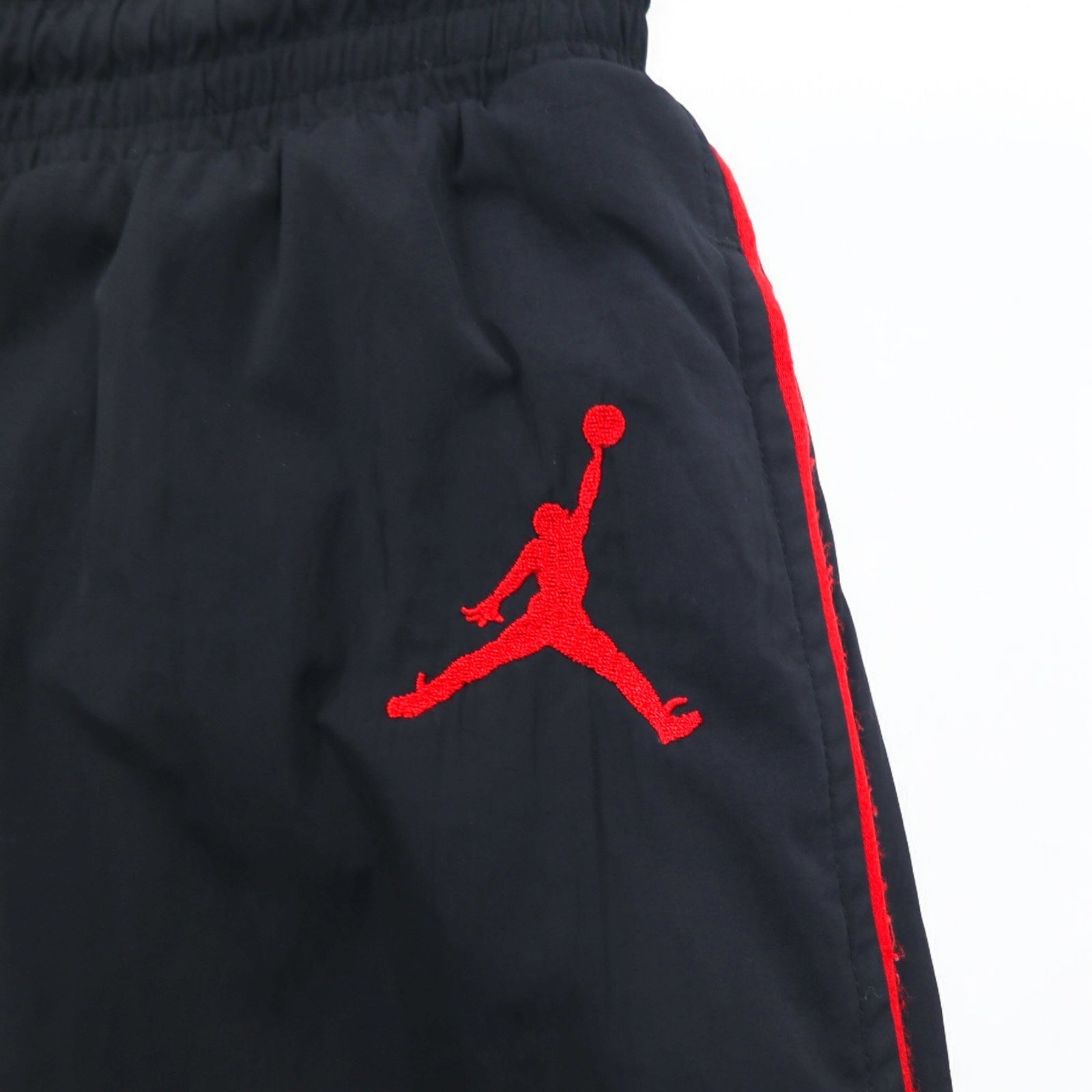 JORDAN BRAND ( NIKE ) Pantaloni della tuta AIR JORDAN 3 VAULT WOVEN PANTS Tuta M Righe laterali Jumpman 897493-010