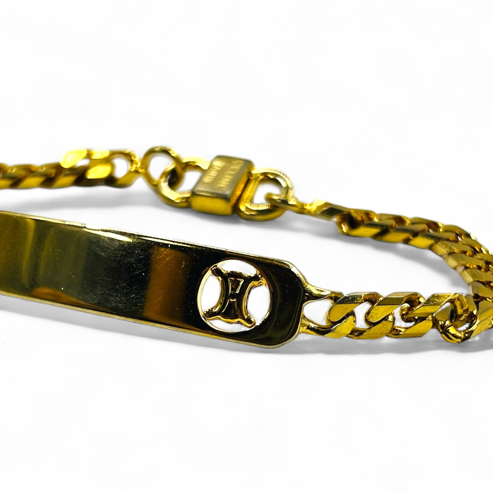 CELINE Vintage Bracciale a catena Figaro dorato con targhetta Triomphe ID Made in Italy