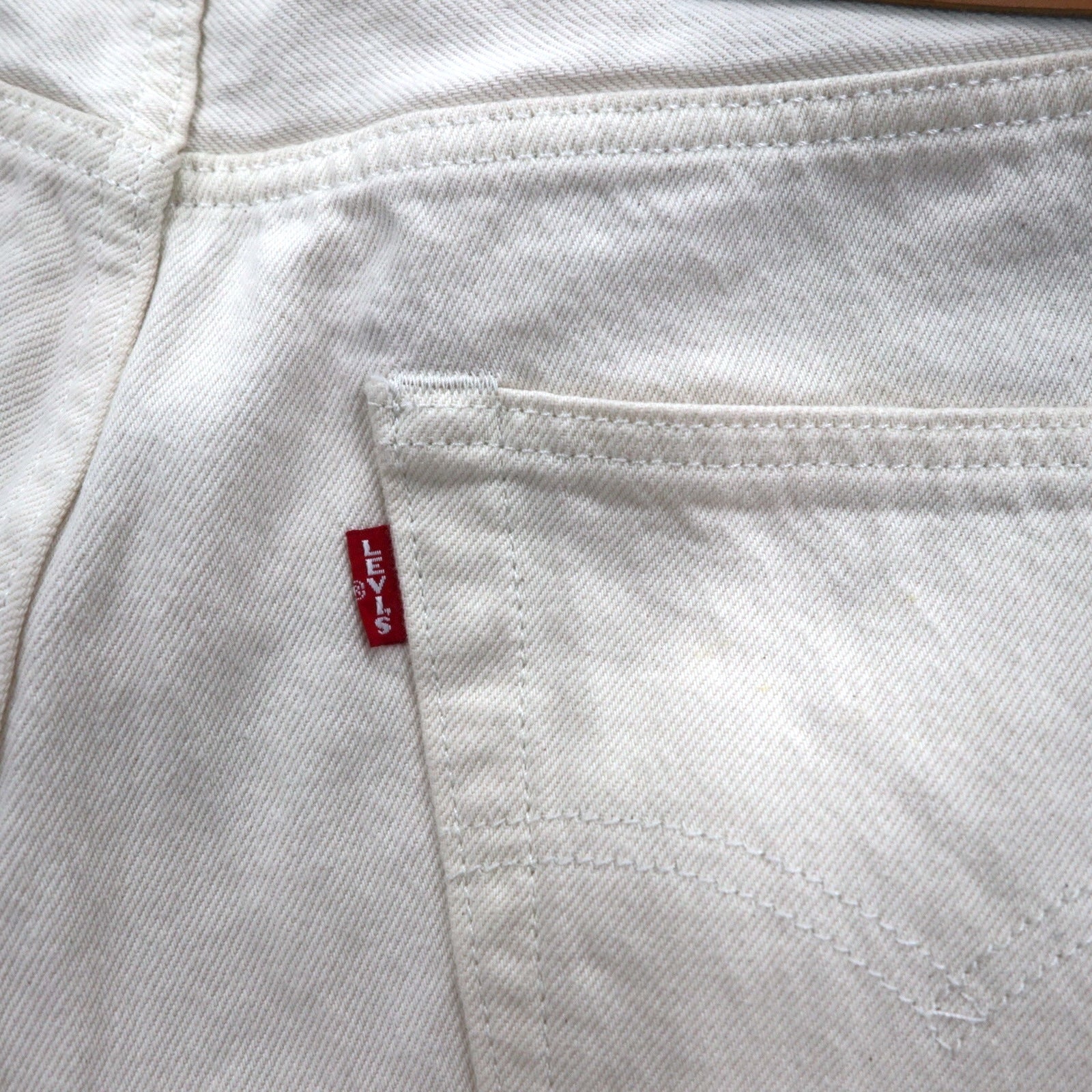 Levi's PREMIUM ビッグE 501 ホワイト デニムパンツ M 生成り ボタンフライ 00501-3279