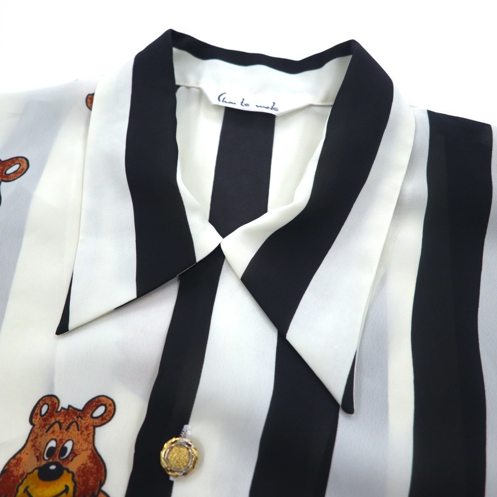 Camicia retrò vintage anni '90 a collo aperto, Made in Japan, a righe, motivo all-over, orsetti, bottoni dorati, retrò, made in Japan, taglia M