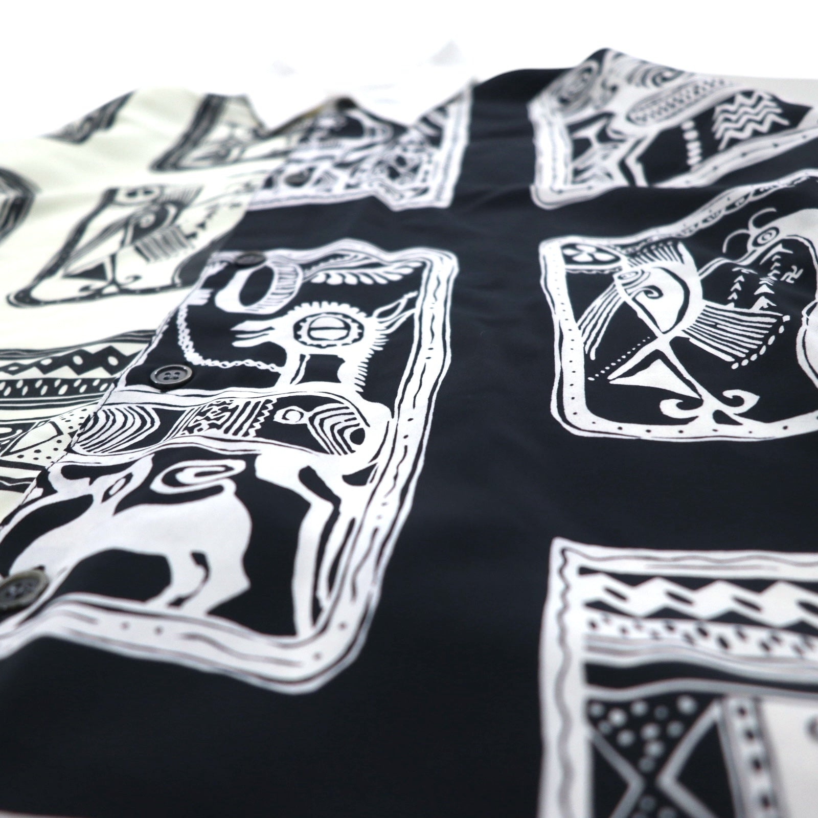 Vintage 90s Japan Made Retro Shirt 90年代 SUNPATIO ポリシャツ FREE ホワイト 総柄 日本製