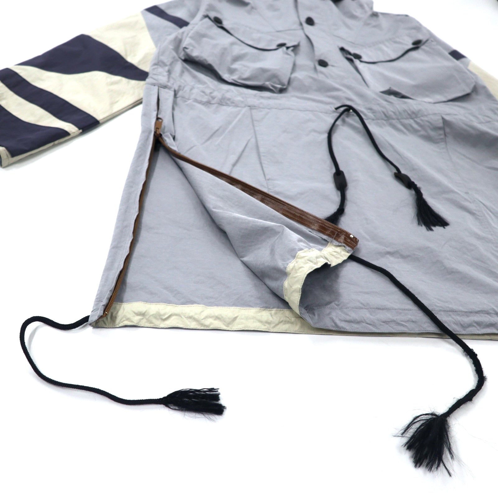 LEH Parka a vento con cappuccio, taglia M, colore grigio, in nylon, con coulisse, spacchi laterali, made in Japan