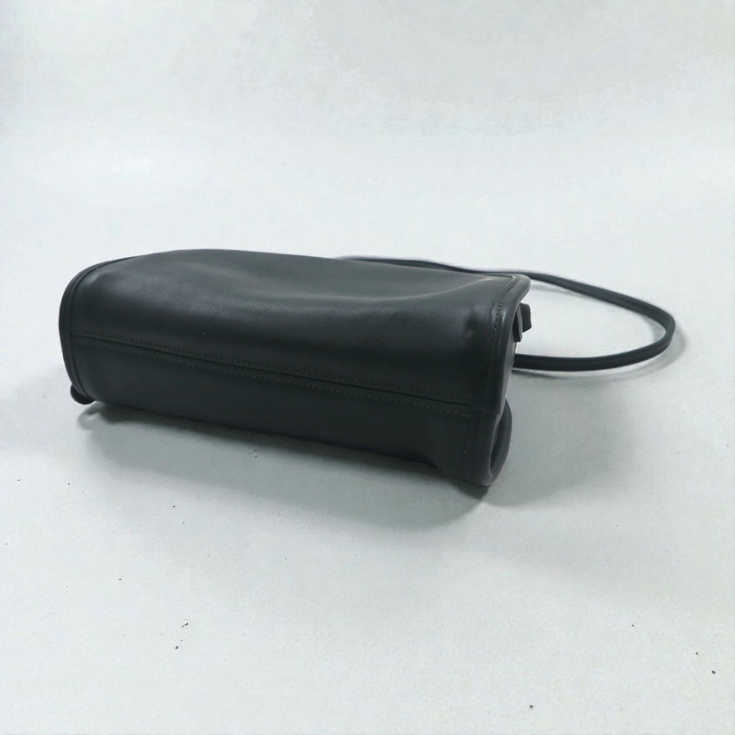 COACH オールドコーチ USA製 ハーフムーン ショルダーバッグ ブラック レザー 牛革 9911