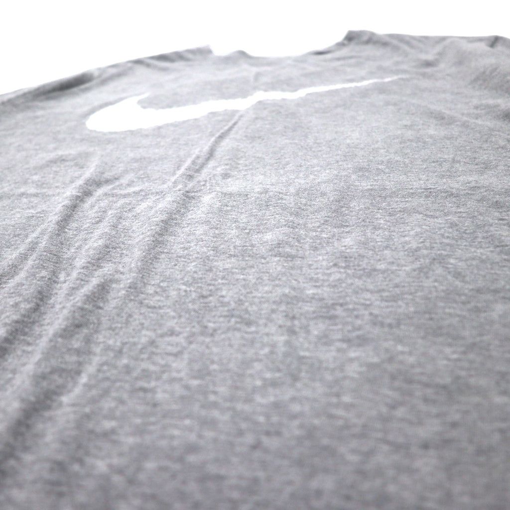 NIKE スウォッシュロゴ プリント Tシャツ XXL グレー コットン ATHLETIC CUT ビッグサイズ エルサルバドル製