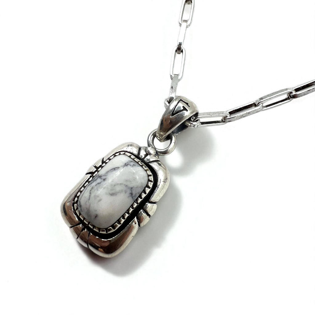 Vintage White Turquoise Pendant Necklace Gioielli indiani Turchese bianco Collana a catena Hopi Ciondolo Argento 925 con incisione G