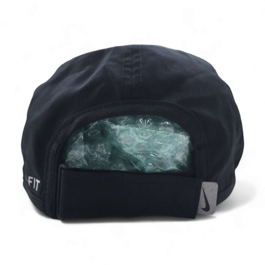 NIKE Aerobill Featherlight Cap FREE Con cinturino Nero DRI-FIT CI2662-010