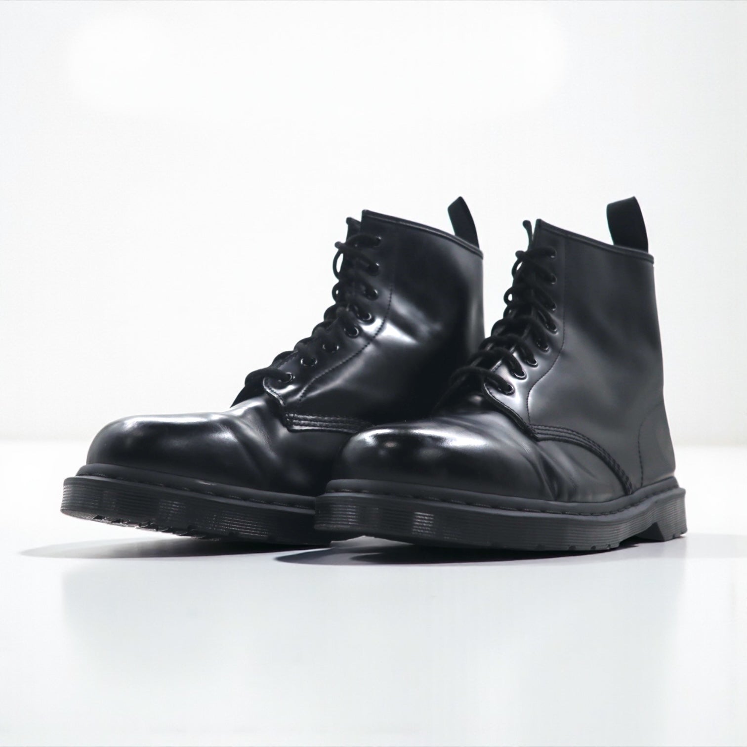 Dr.Martens 8ホールブーツ 1460 MONO 8EYE BOOT ブラックステッチ レースアップブーツ 30cm レザー