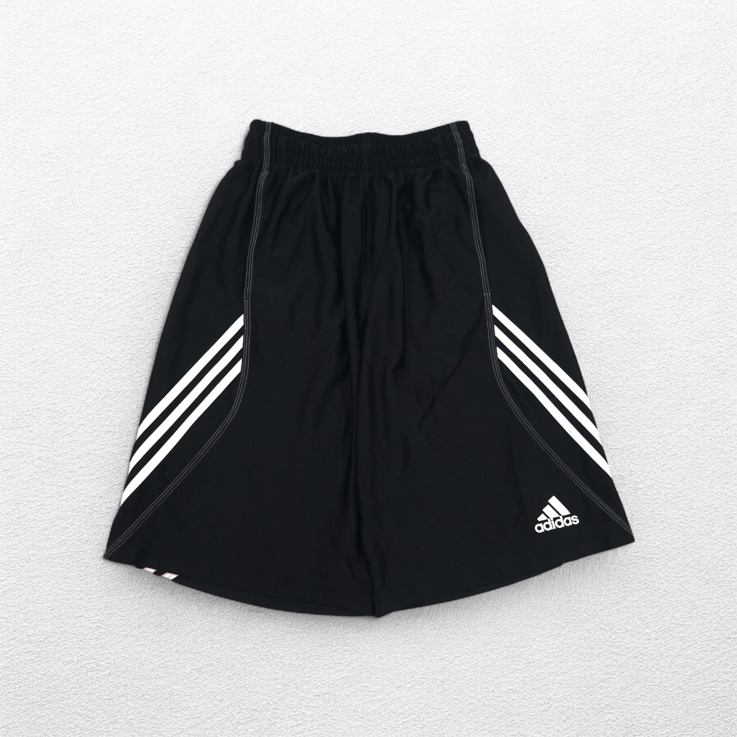 Pantaloncini Adidas a 3 strisce, neri, taglia M, in poliestere, per basket/gioco