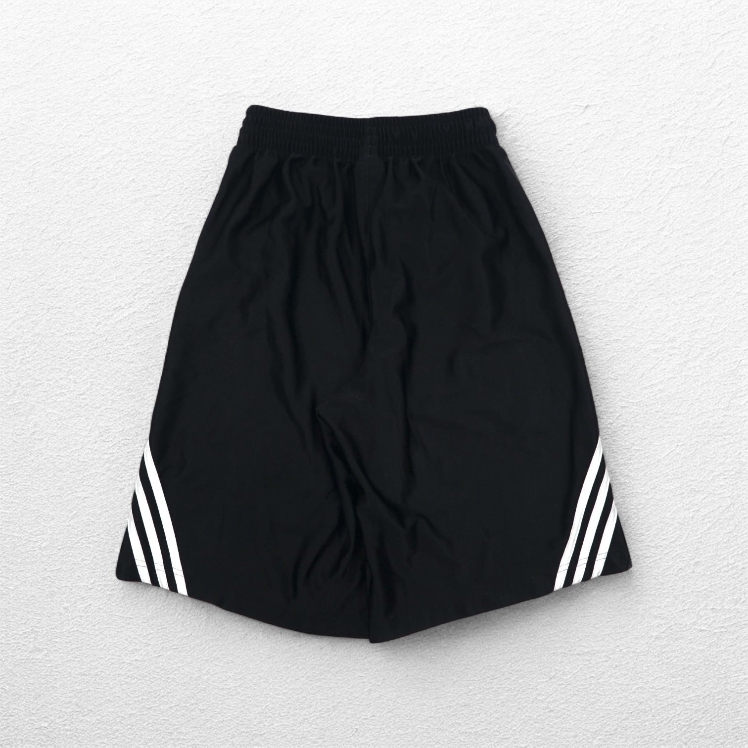 Pantaloncini Adidas a 3 strisce, neri, taglia M, in poliestere, per basket/gioco