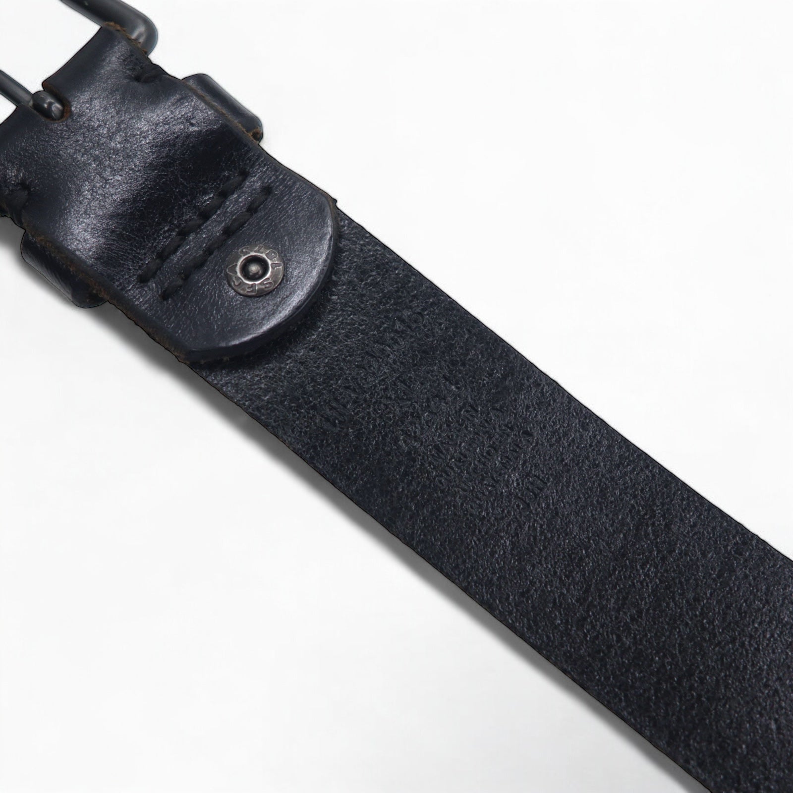 Cintura in pelle Levi's XL 42-44 nera 11LV320016 con fibbia in metallo