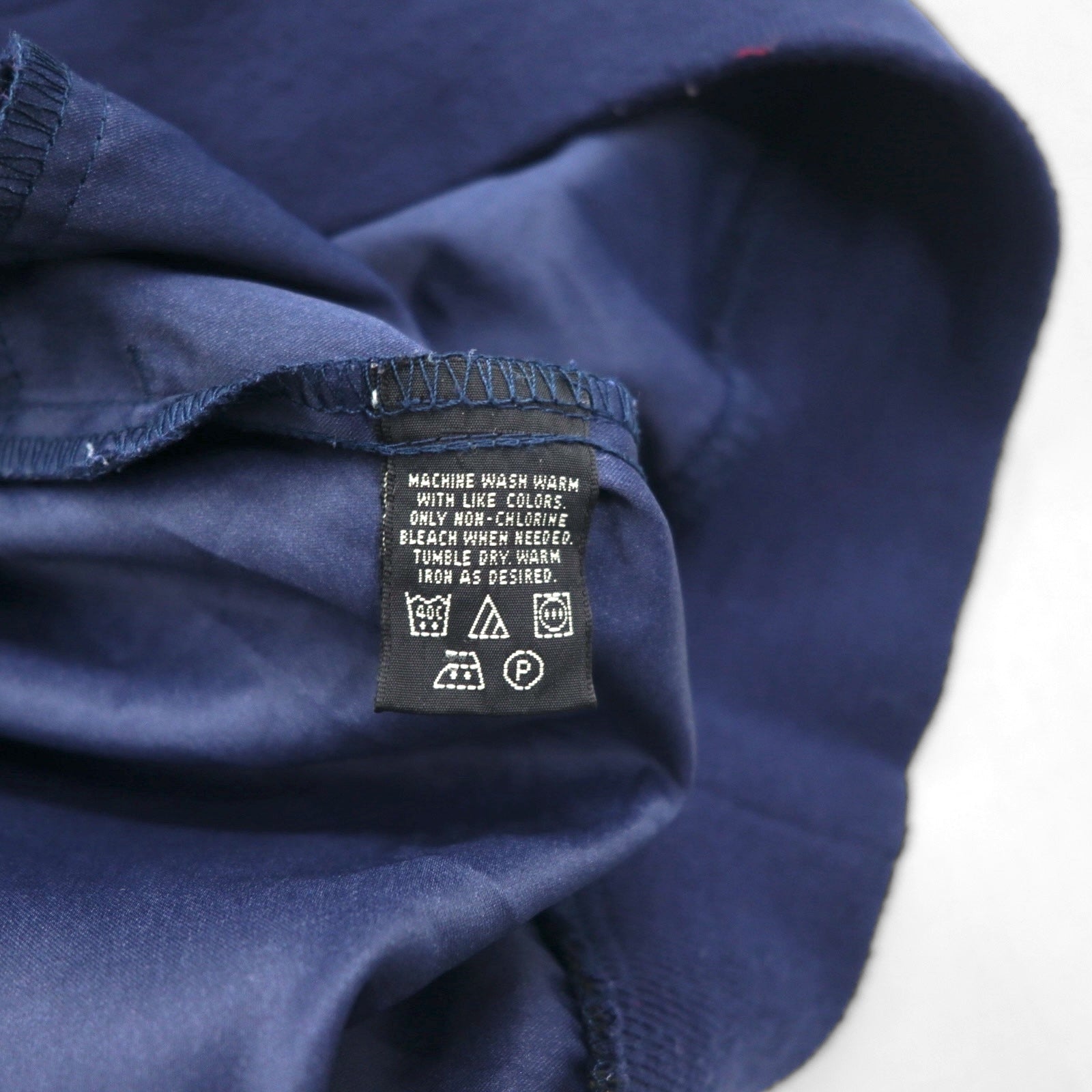 Eddie Bauer Giacca a vento pullover in nylon, taglia L, blu navy, poliestere idrorepellente, logo ricamato a punto singolo, tasche laterali