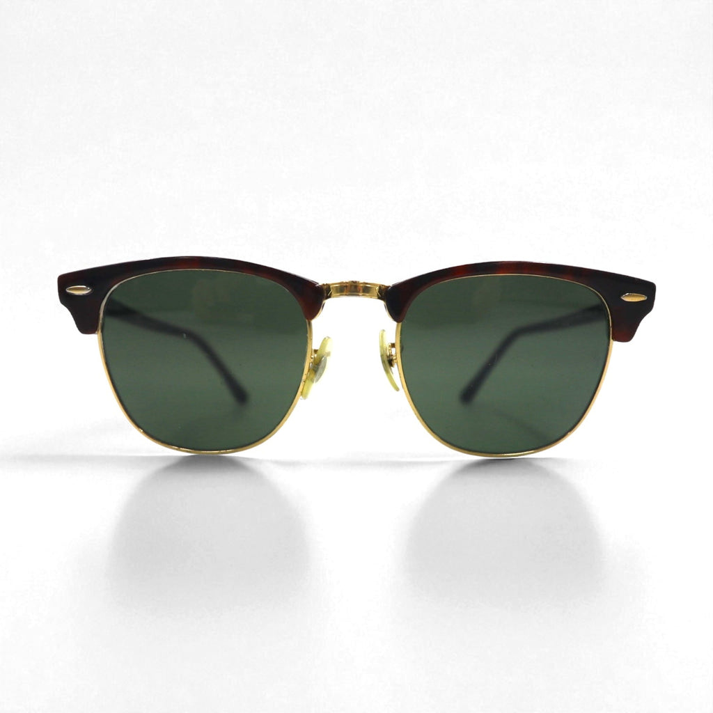 Ray-Ban Clubmaster CLUBMASTER Occhiali da sole a mezza montatura marroni RB3016 W0366 51-21 3N