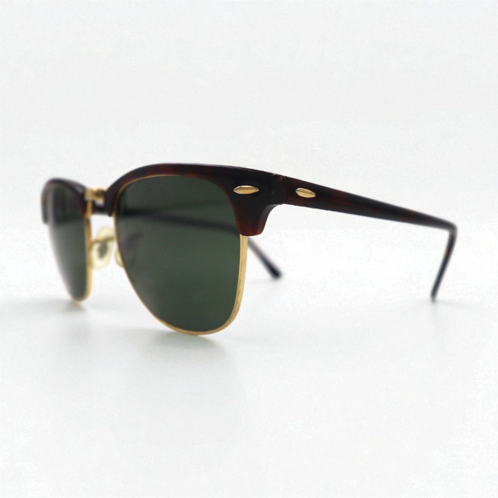 Ray-Ban Clubmaster CLUBMASTER Occhiali da sole a mezza montatura marroni RB3016 W0366 51-21 3N