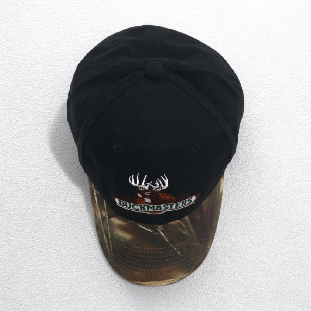 BUCKMASTERS Cappellino da esterno mimetico Realtree con inserti in pelle, taglia unica, regolabile, nero con ricamo animale
