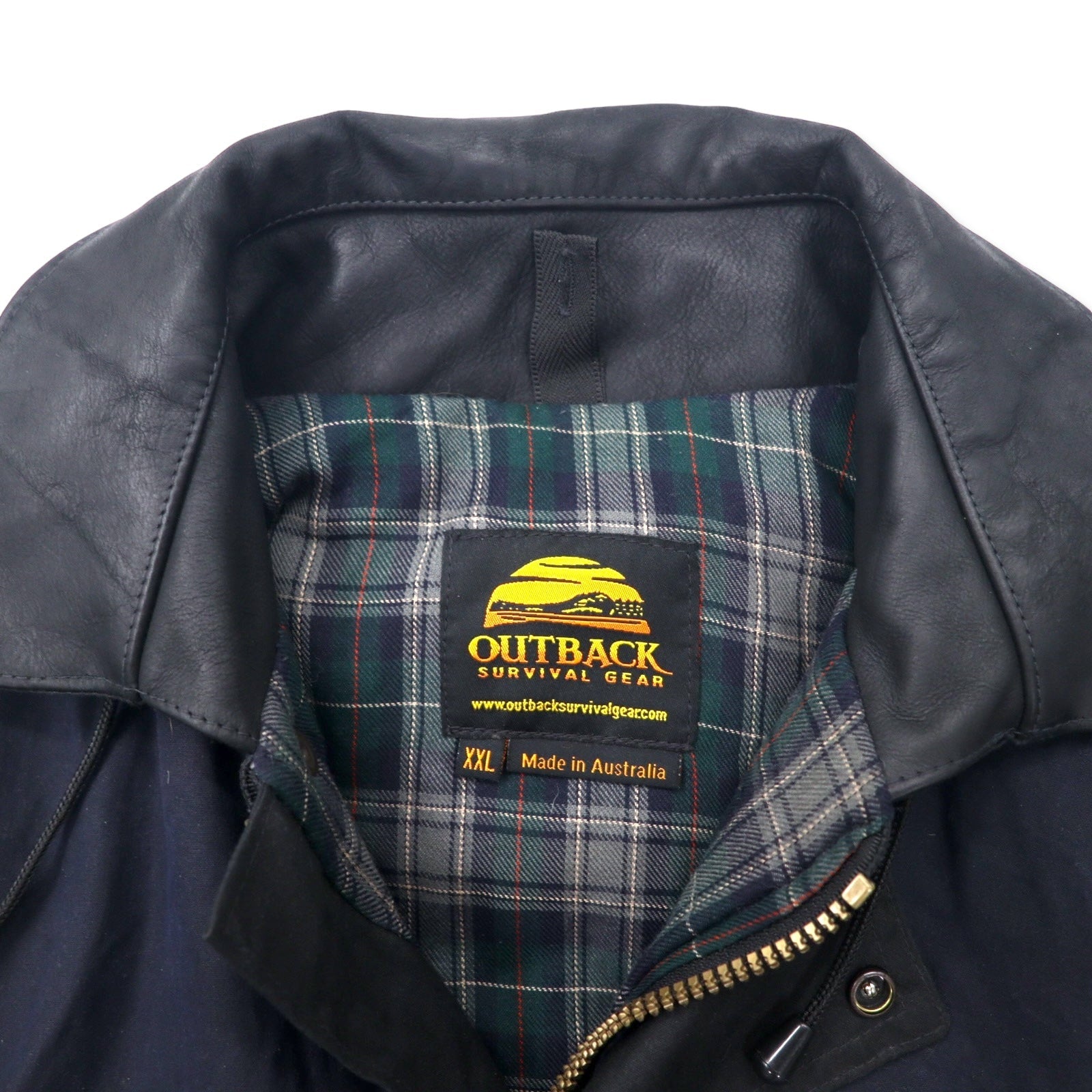 OUTBACK Giacca cerata australiana XXL blu navy in cotone, inserti in pelle, fodera a quadri, cappuccio rimovibile, coulisse