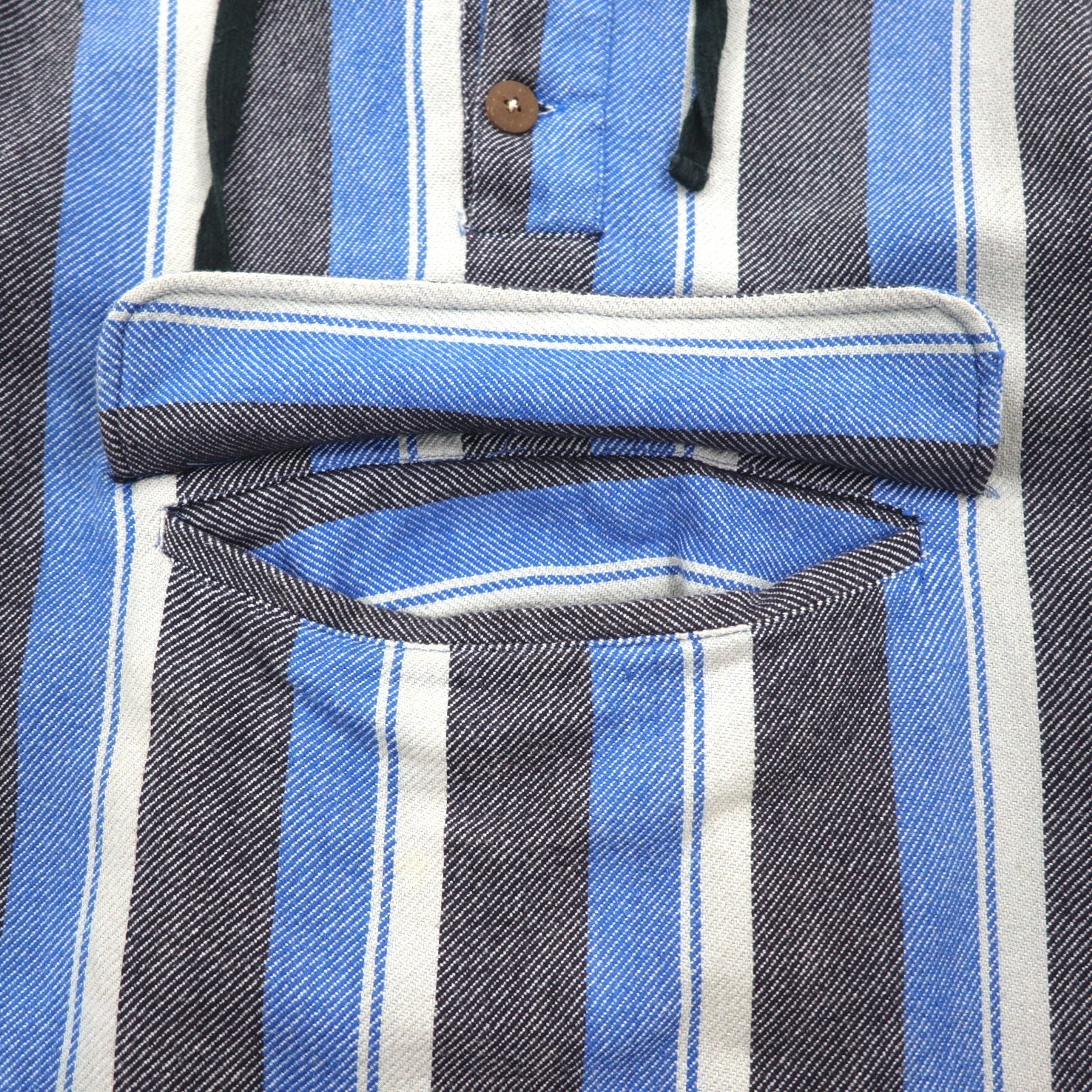 Felpa con cappuccio messicana Stussy con logo Chanel, taglia L, a righe blu, in cotone, stampa logo posteriore