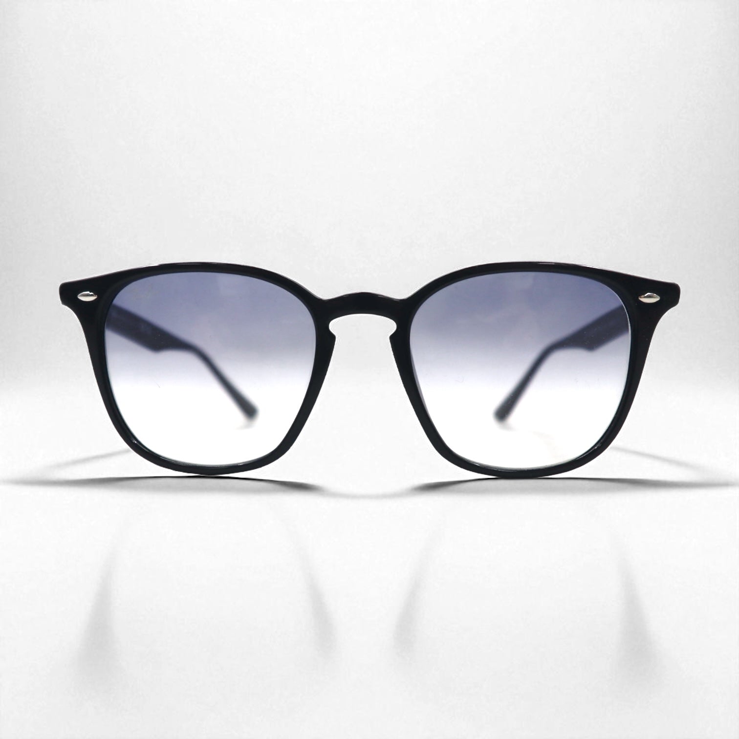 Ray-Ban occhiali da sole modello Wellington neri RB4258-F 601/19 52-20 1N, Made in Italy