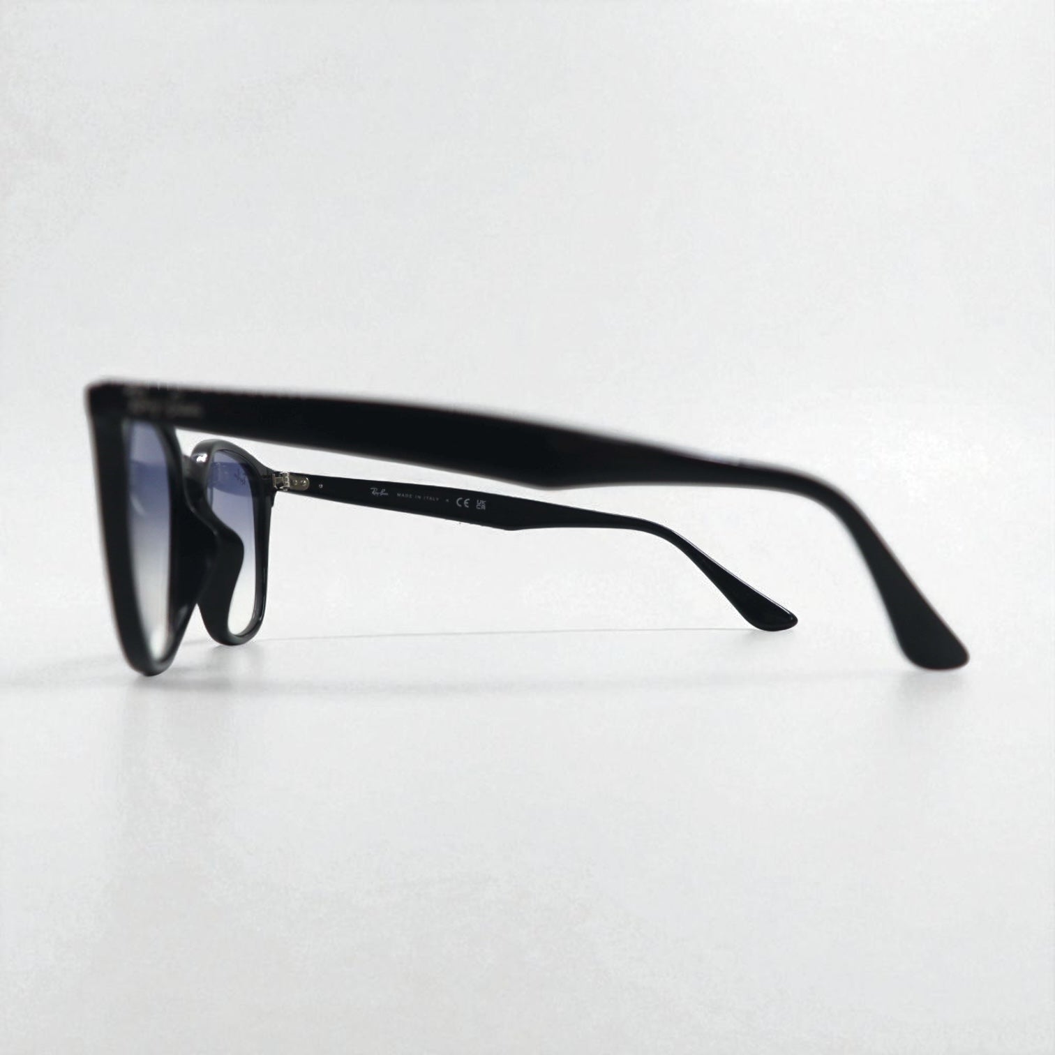 Ray-Ban occhiali da sole modello Wellington neri RB4258-F 601/19 52-20 1N, Made in Italy
