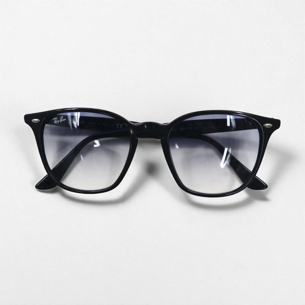 Ray-Ban occhiali da sole modello Wellington neri RB4258-F 601/19 52-20 1N, Made in Italy