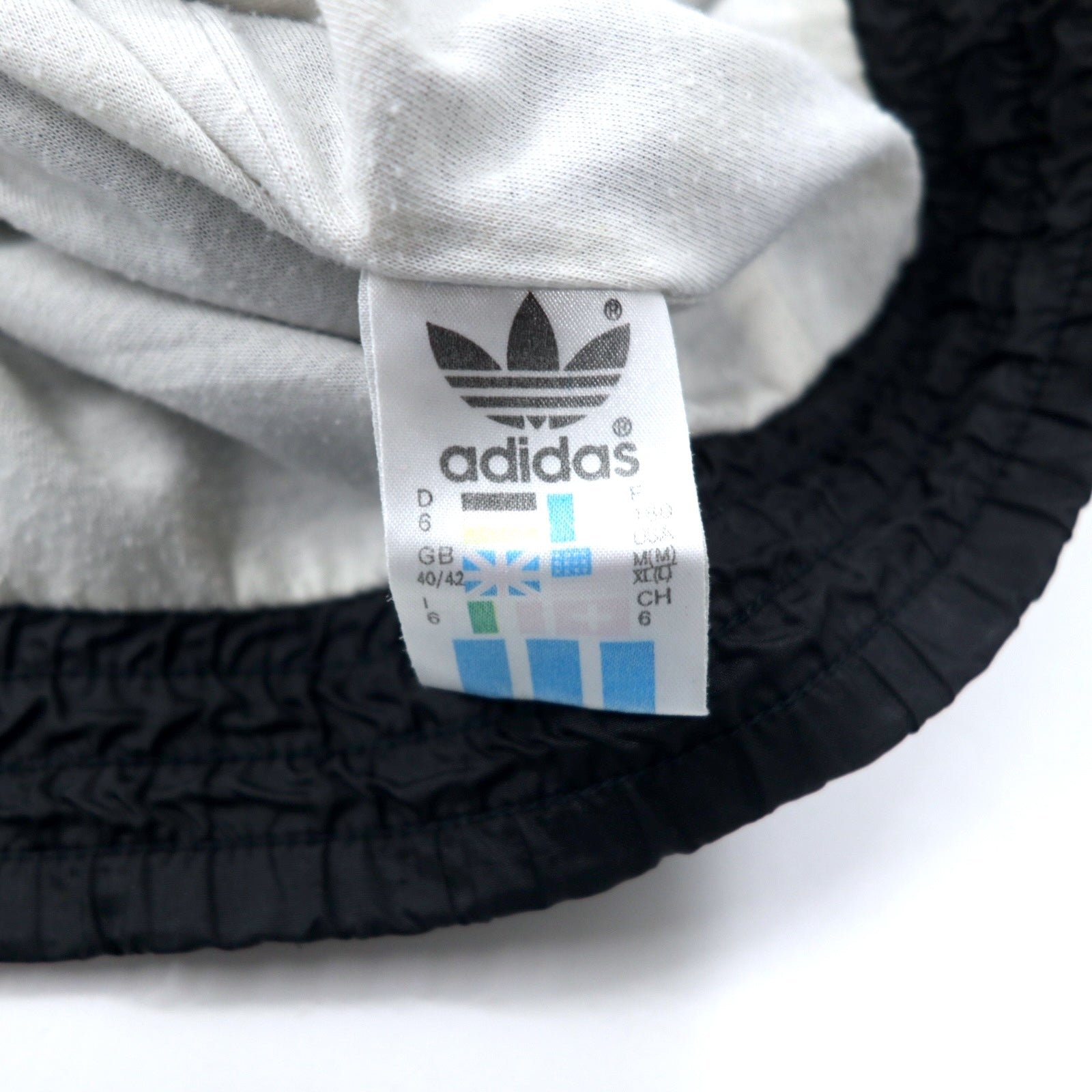 Giacca a vento in nylon Adidas anni '90, F180, nera, con logo Trefoil e etichetta argento, taglia grande