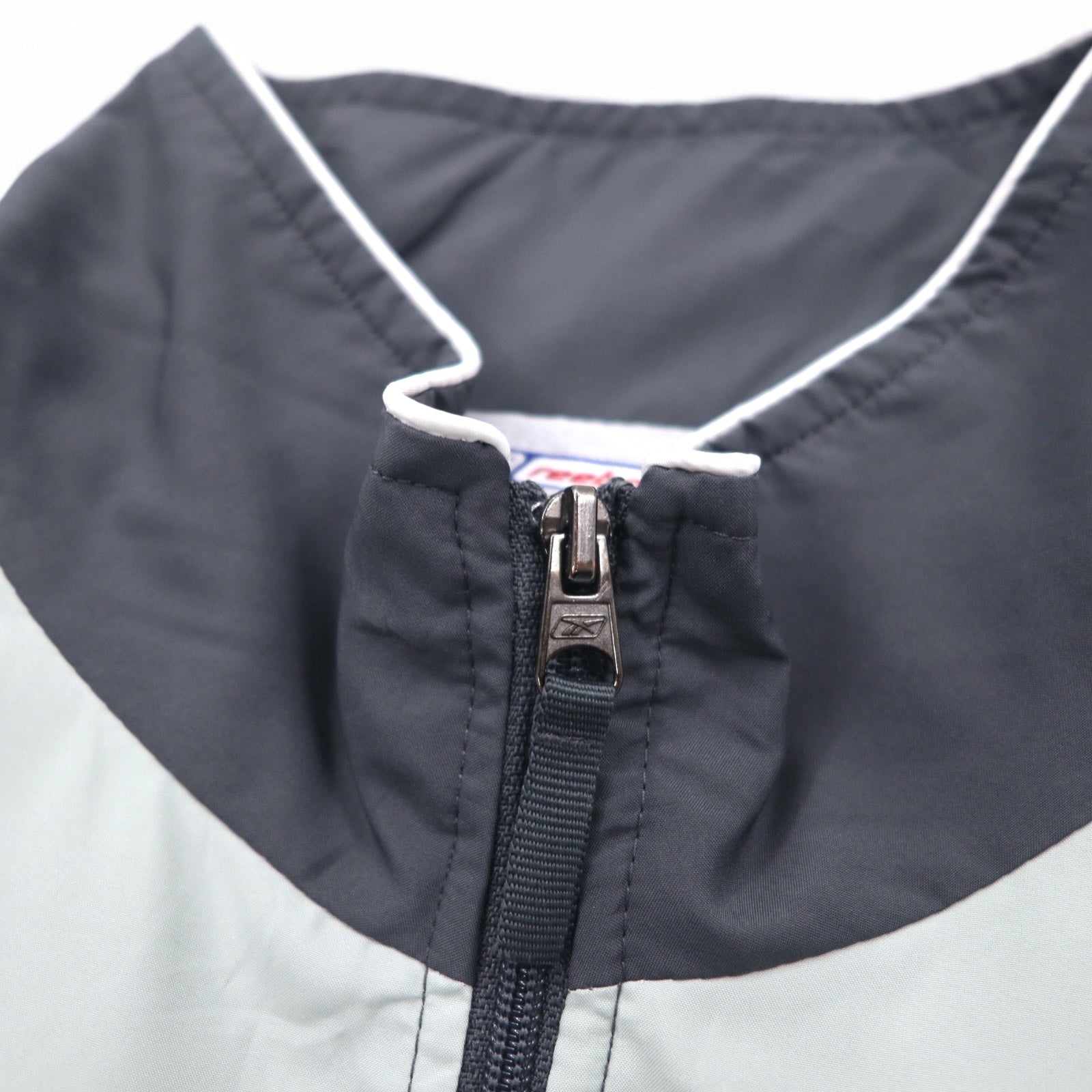 Reebok Tuta da ginnastica anni 2000, giacca sportiva XL grigio, fodera in mesh, logo piccolo