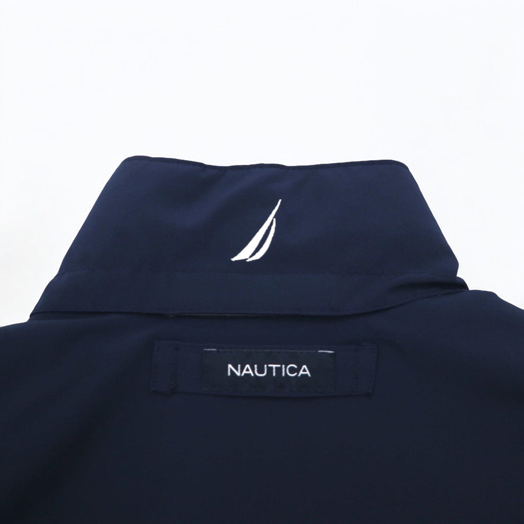 Giacca a vela NAUTICA Giacca a vento in nylon M Colori tricolore Blu navy Logo sulla manica Cappuccio ripiegabile